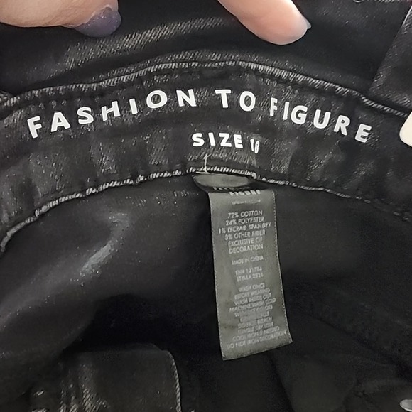 Fashion to Figure Ultra High Rise Paperbag Waist Belted Skinny Jeans size 18 new - Picture 6 of 8